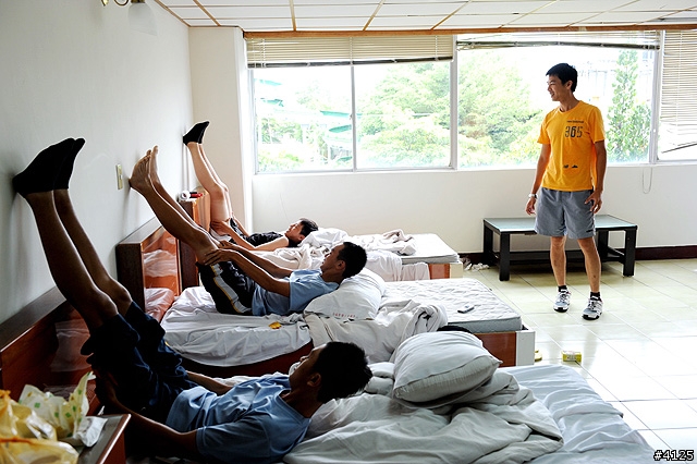 《一路南北騎 - 第十二集》 單車背包客的最愛‧台南勞工育樂中心單車旅館