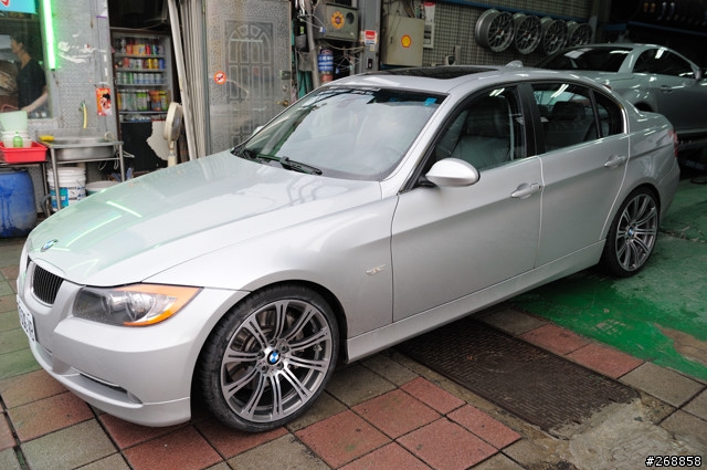第一換335I-4門改M3選配19吋框&碼牌CSC3開箱照