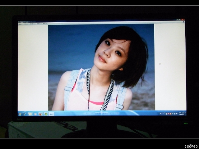BENQ G2420HD 簡單開箱