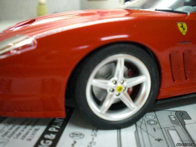 FERRARI F-550 1/24模型車