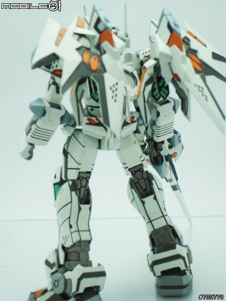 [新手第一作]電腦戰機 ＶＲ-747 テムジン タイプａ８ 白虹騎士団