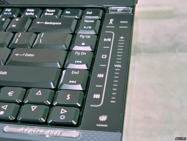 宏碁2009上半年高階機種代表力作-Acer Aspire 4937G