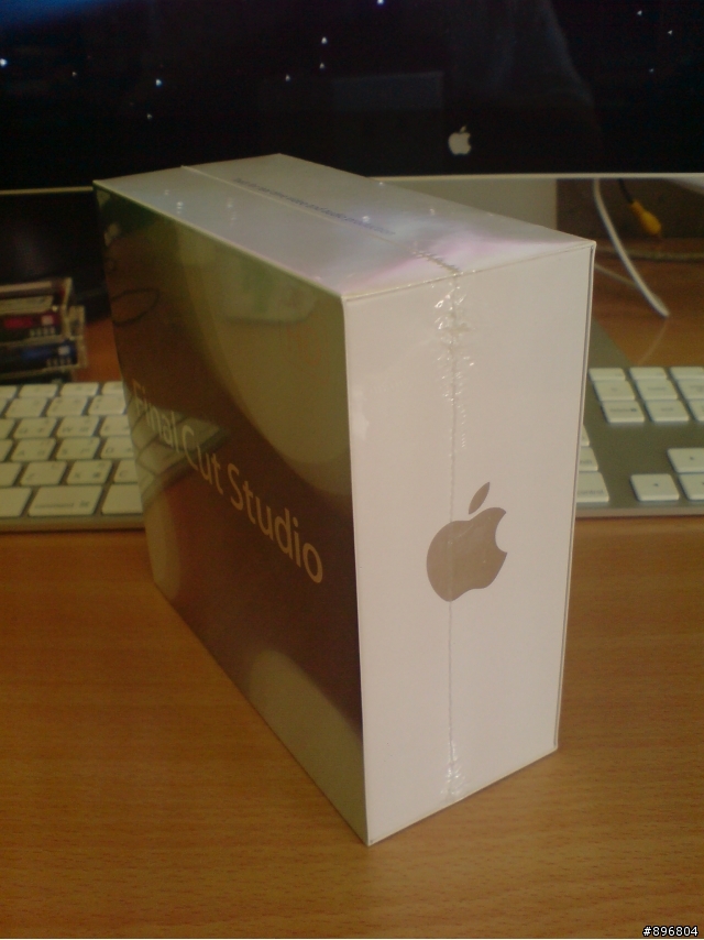 Macbookpro 17" 開箱文～