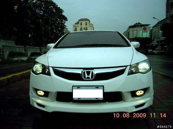 歷經千辛萬苦...終於把小白(civic)娶進門了...
