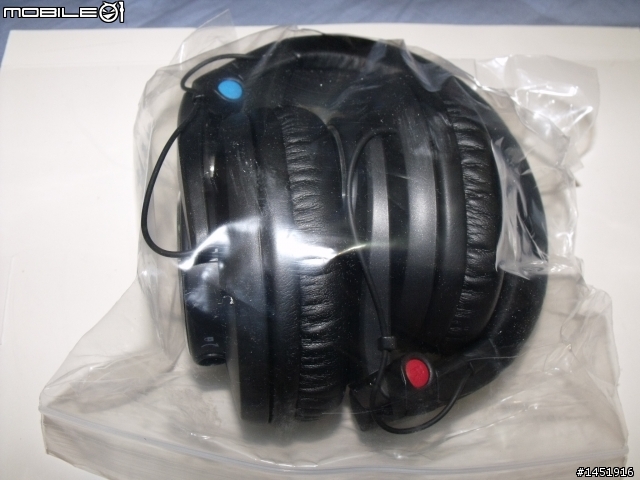 Shure SRH840 開箱完畢