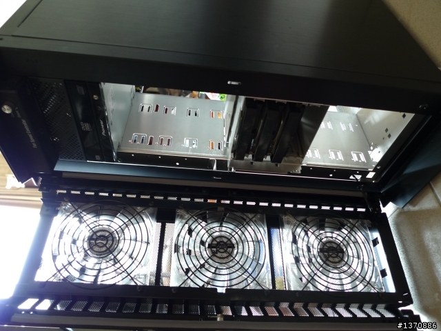 [分享]小弟的pc-p80 純圖分享..