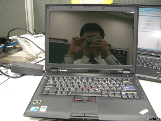 [開箱分享]便宜又大碗的Thinkpad SL400簡單分享