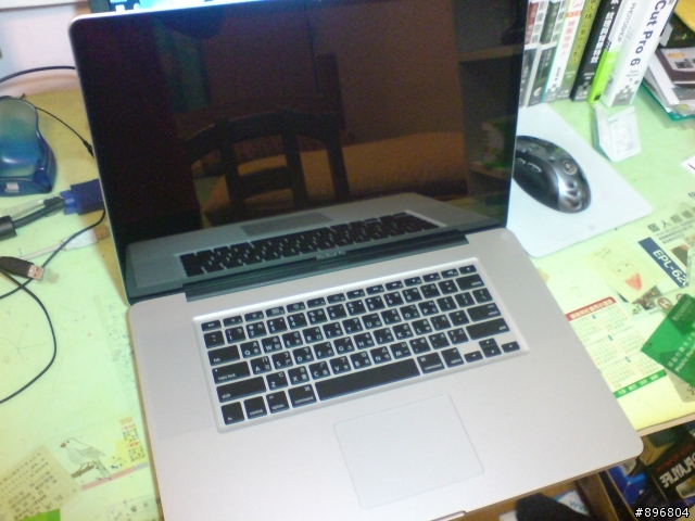 Macbookpro 17" 開箱文～