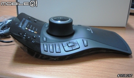 [新手開箱]Pro級的3D滑鼠 3DConnexion SpacePilot PRO