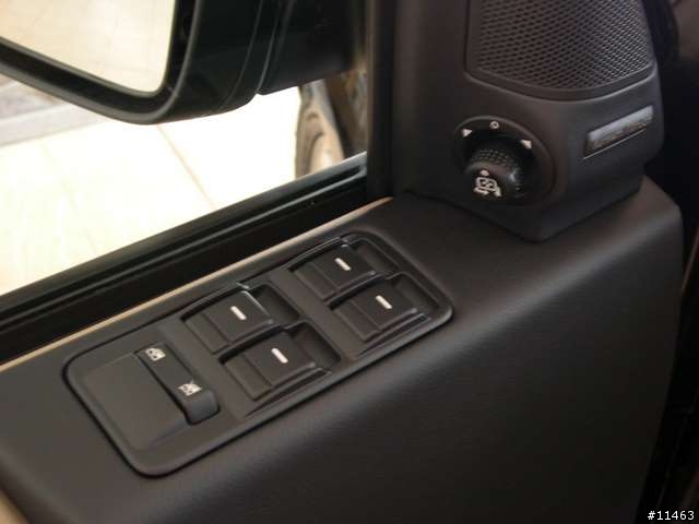 [偽開箱] 真正坐七個大人 LSUV:  LR Discovery 3