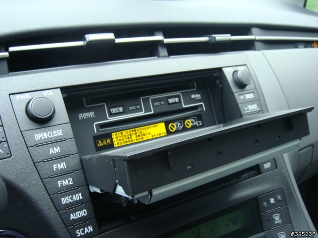 遲來的台灣版 Prius III 不專業開箱文 [圖多] 8/7 更新完畢