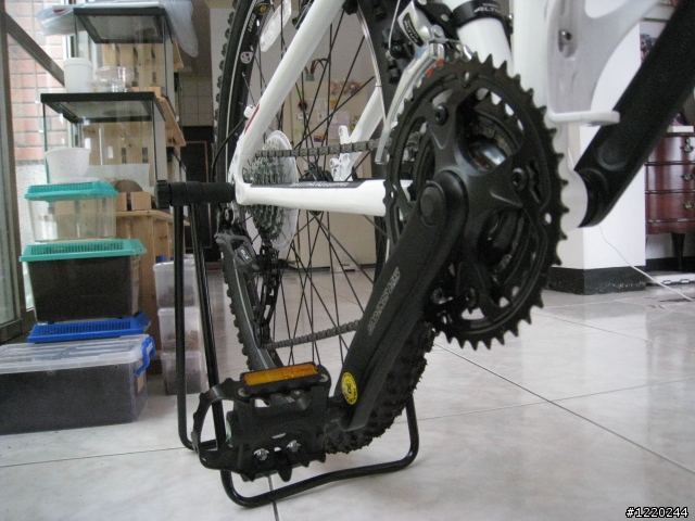 颱風夜要做什麼？簡單分享新手我朋友 HUMMER SWISSBIKE 極度不專業半開箱文