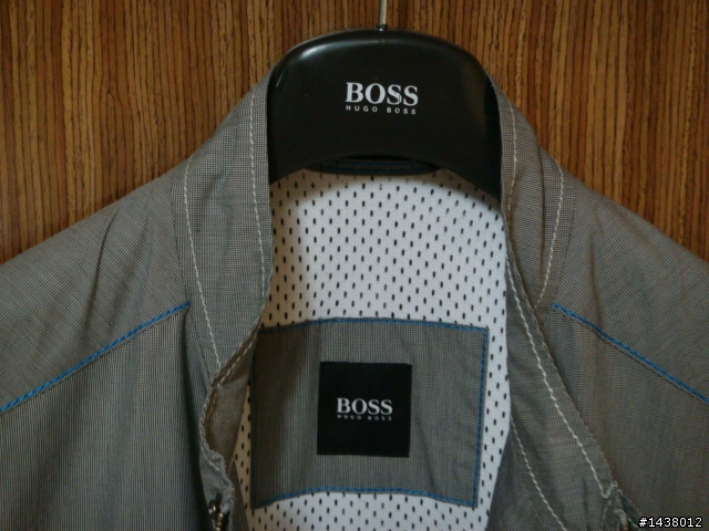 [Hugo Boss] 2009春夏短版薄夾克