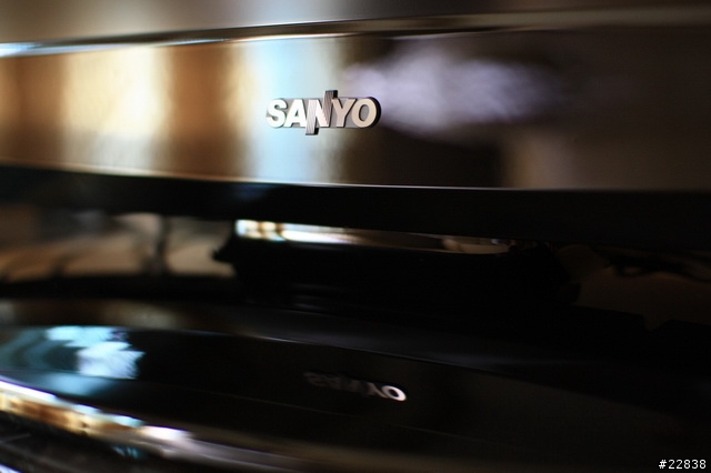 [開箱文]極度低調的Sanyo 42KE3~