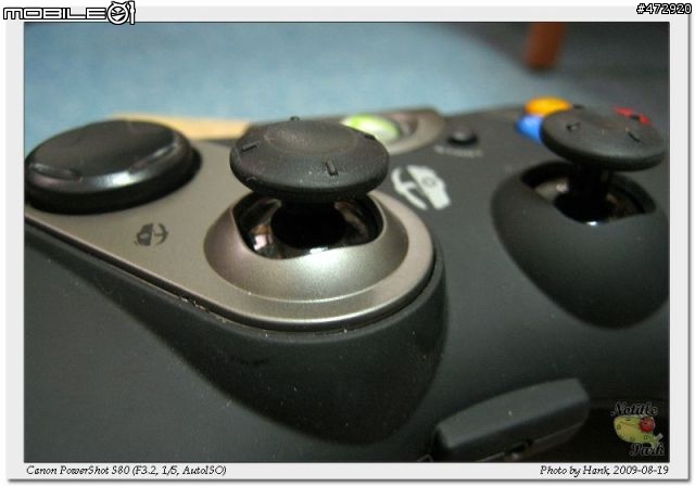 Saitek Cyborg Rumble Pad 開箱與小小使用感想