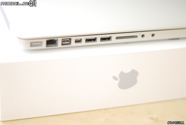 熱騰騰~MacBook Pro 15" 霧面螢幕  開箱囉!!! (Updated 更新)