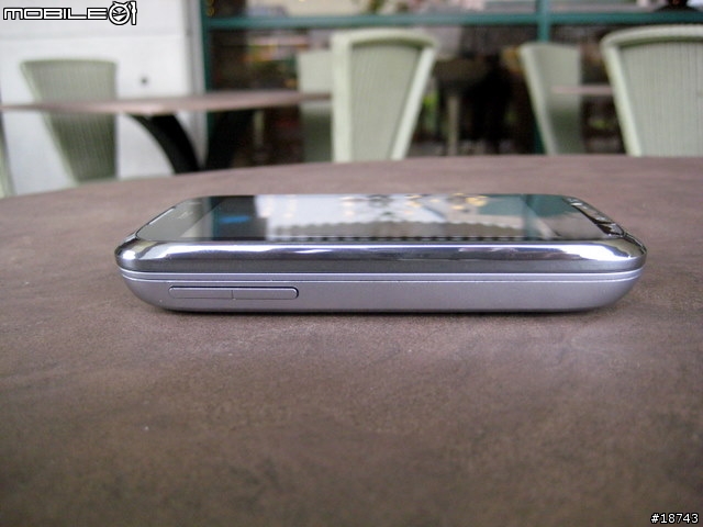[分享] HTC Touch Pro2 超大觸控螢幕，QWERTY 全鍵盤