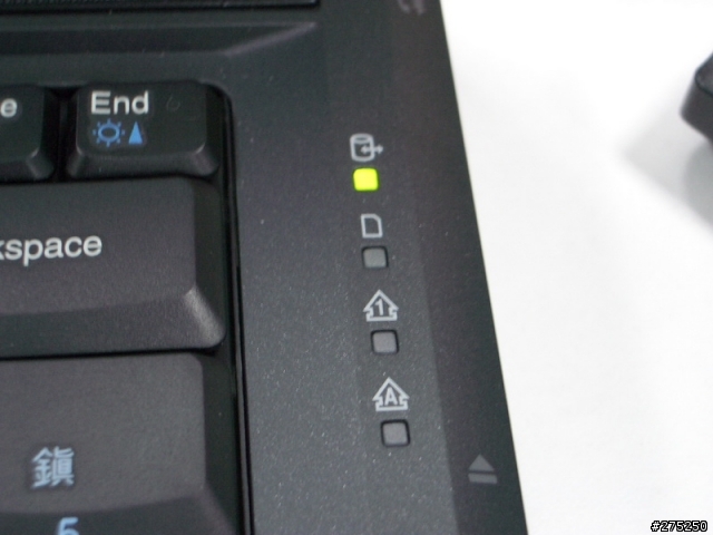 [開箱分享]便宜又大碗的Thinkpad SL400簡單分享