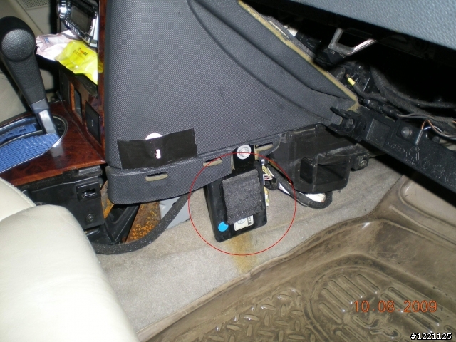 Metrostar行車電腦在哪裡??(泡水中)