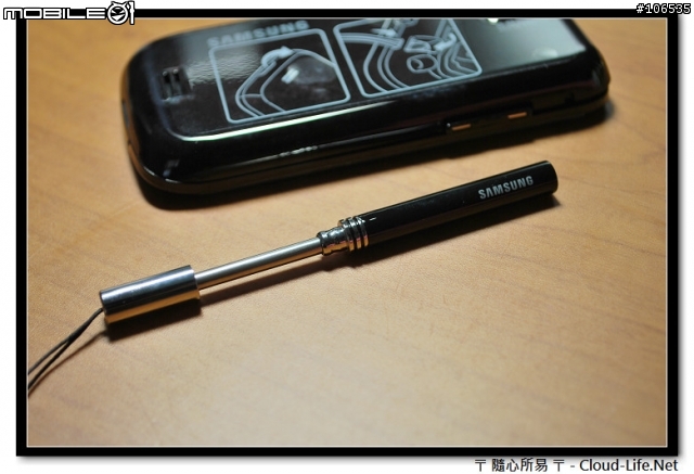 [分享] SAMSUNG JET S8000 外觀簡易開箱文