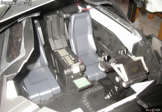 1/6 Hot Toys BATMOBILE 黑暗騎士 蝙蝠車 開箱