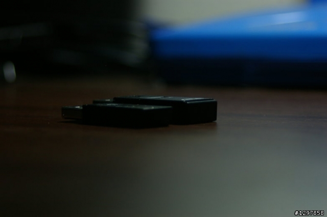 [開箱] 平價的ASUS無線鍵盤、滑鼠組
