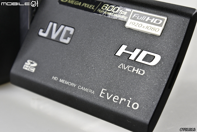 [TD看影像]JVC記憶卡型高畫質Everio X雙功能攝錄影機GZ-X900TW