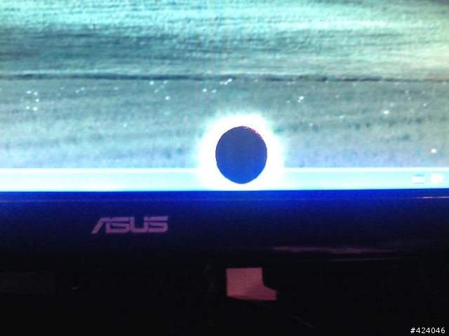 ASUS  VH226H 機王實錄: 日全蝕奇觀 (9/4更新!! ASUS通知已經寄一台新的給我了)