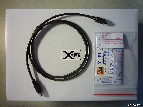 [開箱文] Creative X-Fi Titanium Fatal1ty Champion Series (PCI-E)