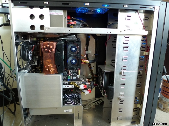 [分享]小弟的pc-p80 純圖分享..