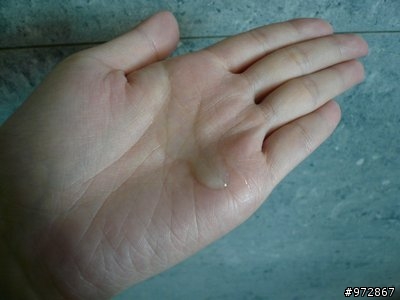 [分享] 施巴運動沐浴乳很好用耶