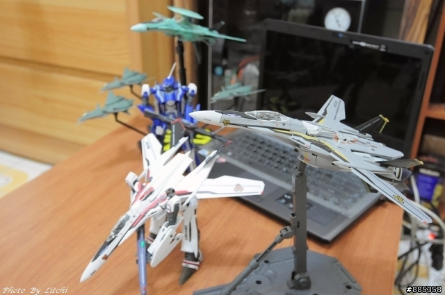 [共襄盛舉] 超時空要塞F  VF-25骷髏小隊! 出擊!!!!