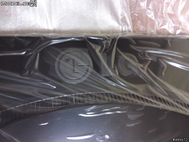 再發一篇LG新款W53系列W2353V Full HD智慧型顯示器 圖有點小多 小心服用
