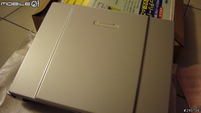 [分享] Panasonic Let's note LIGHT CF-R8W 開箱分享| 2011/01/30 HDD更換