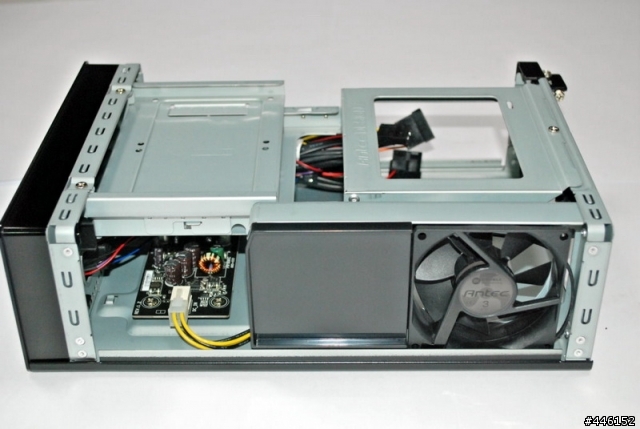 【開箱】美型Mini-ITX機殼 Antec ISK 300-65
