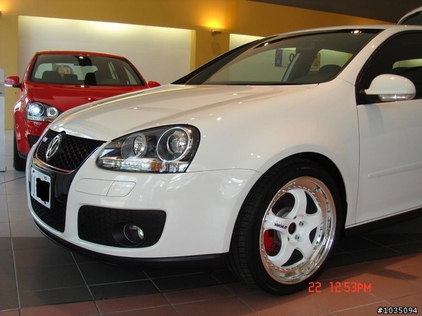 gti小白交車~順便換新鞋子囉