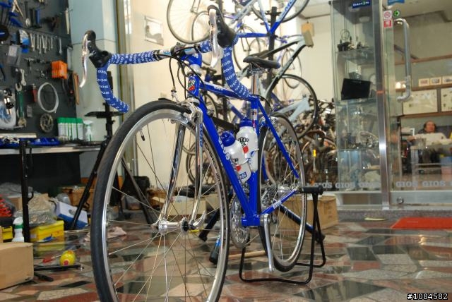 一王四后之 09年 gios 康貝特 開箱文(圖多)
