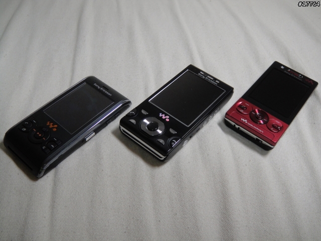『金屬 誘紅 』Sony Ericsson W705/R 熱情登場