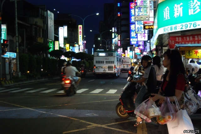 這路...請神人指教一下這鬼路該如何走? (有圖)