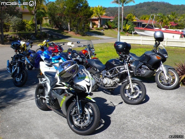 [分享] Aprilia RS125 & 請推薦一些 09 Kawasaki Ninja 250R 加裝/改裝 部品