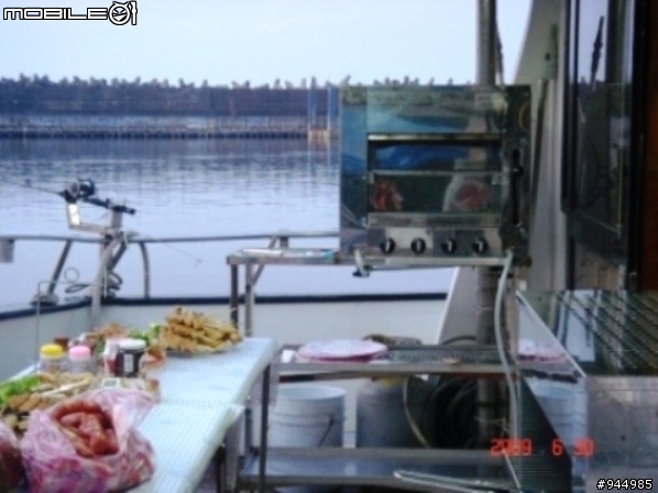 八月基隆碧砂魚港出海釣小管~~~簽到請到機車遊記分享區﹐謝謝