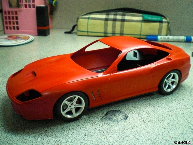 FERRARI F-550 1/24模型車