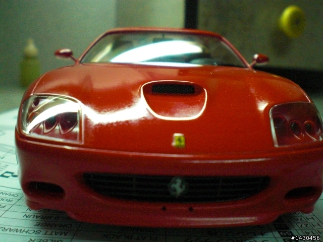 FERRARI F-550 1/24模型車