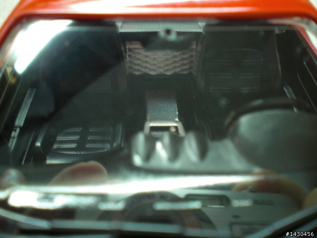 FERRARI F-550 1/24模型車