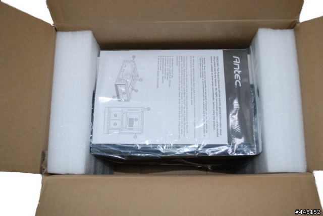 【開箱】美型Mini-ITX機殼 Antec ISK 300-65