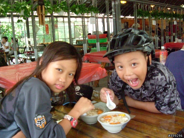 [遊記]2009-08-02(日) 再一次以你們為榮之小朋友巴拉卡之旅平安龜來