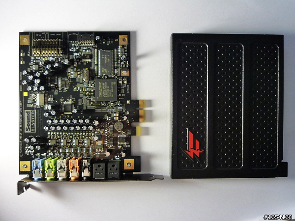 [開箱文] Creative X-Fi Titanium Fatal1ty Champion Series (PCI-E)
