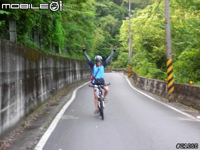 酷暑的最佳單車路徑~~98-07-13桶后林道