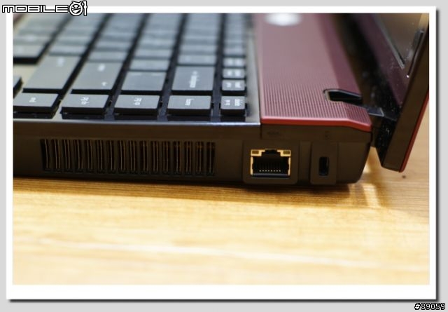 HP Probook 簡單開箱(新增酒紅色照片)