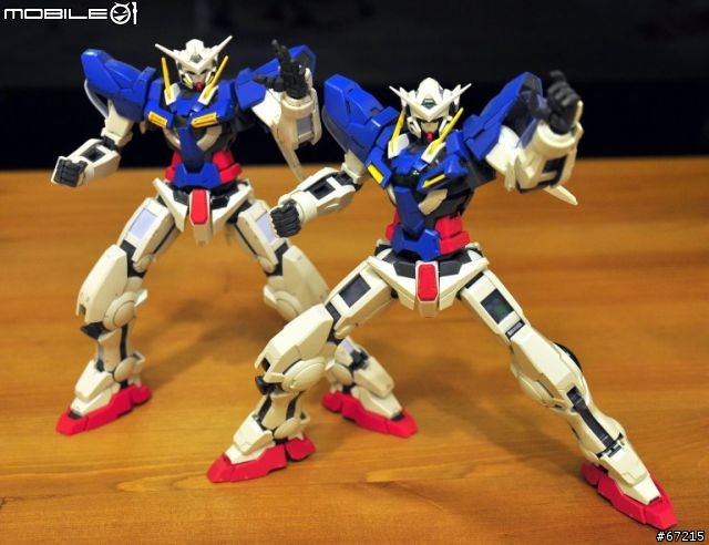 [真的是傷眼的分享] 天使的進化: 1/100 Gundam Exia V.S. MG Gundam Exia (圖多)